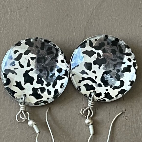 7/10🔥Beautiful earrings - Picture 3 of 3